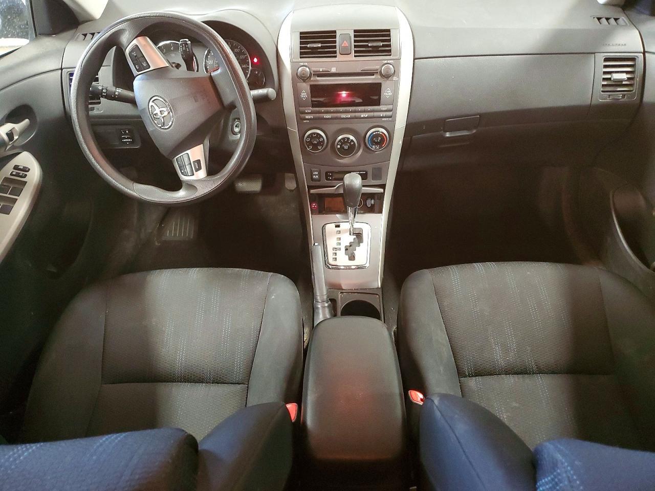 2011 TOYOTA COROLLA