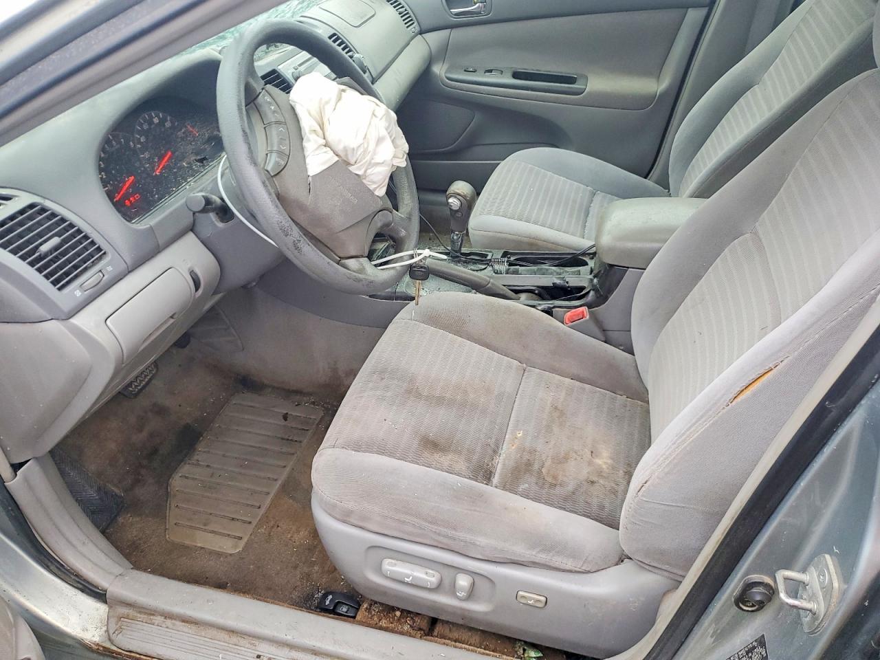 2005 TOYOTA CAMRY