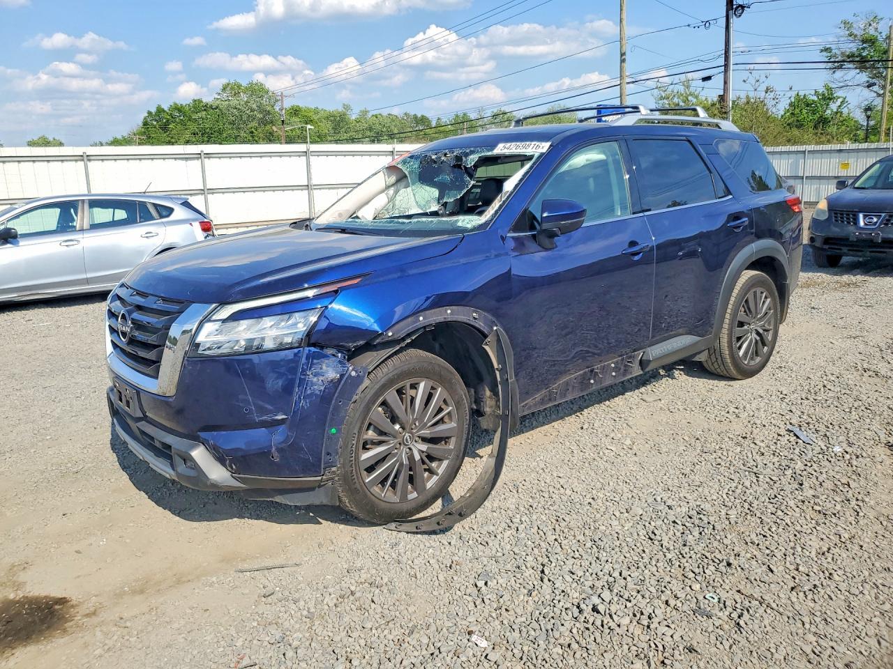 2022 NISSAN PATHFINDER