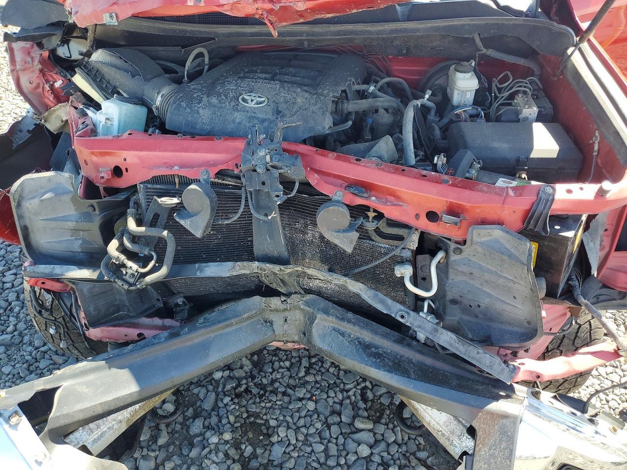 2014 TOYOTA TUNDRA