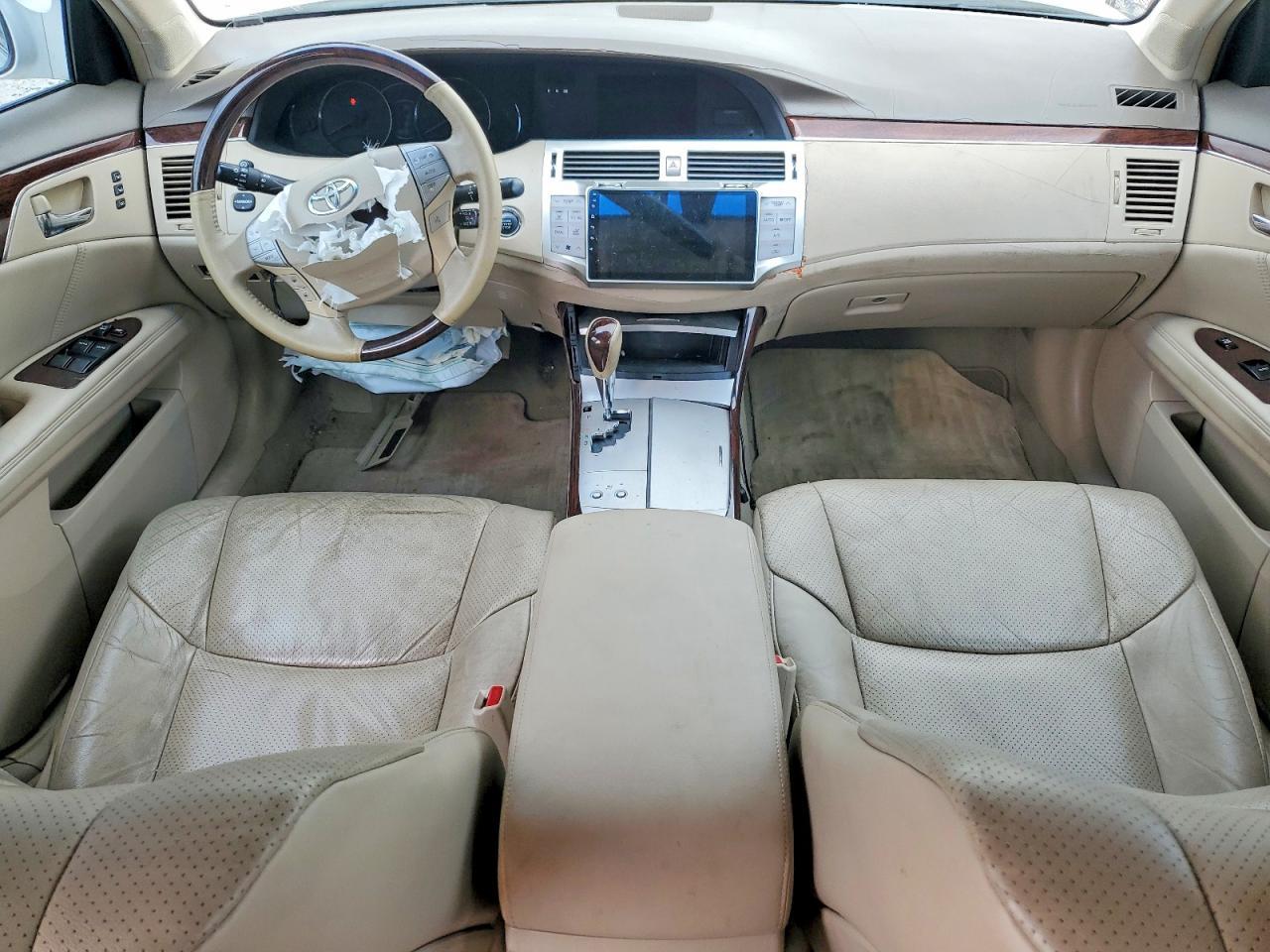 2009 TOYOTA Avalon