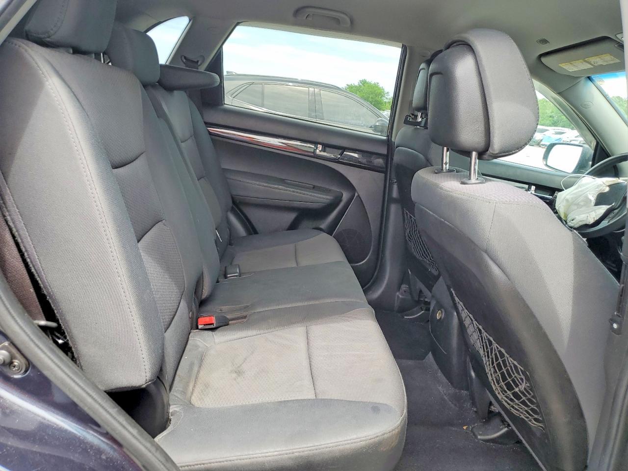 2013 KIA SORENTO