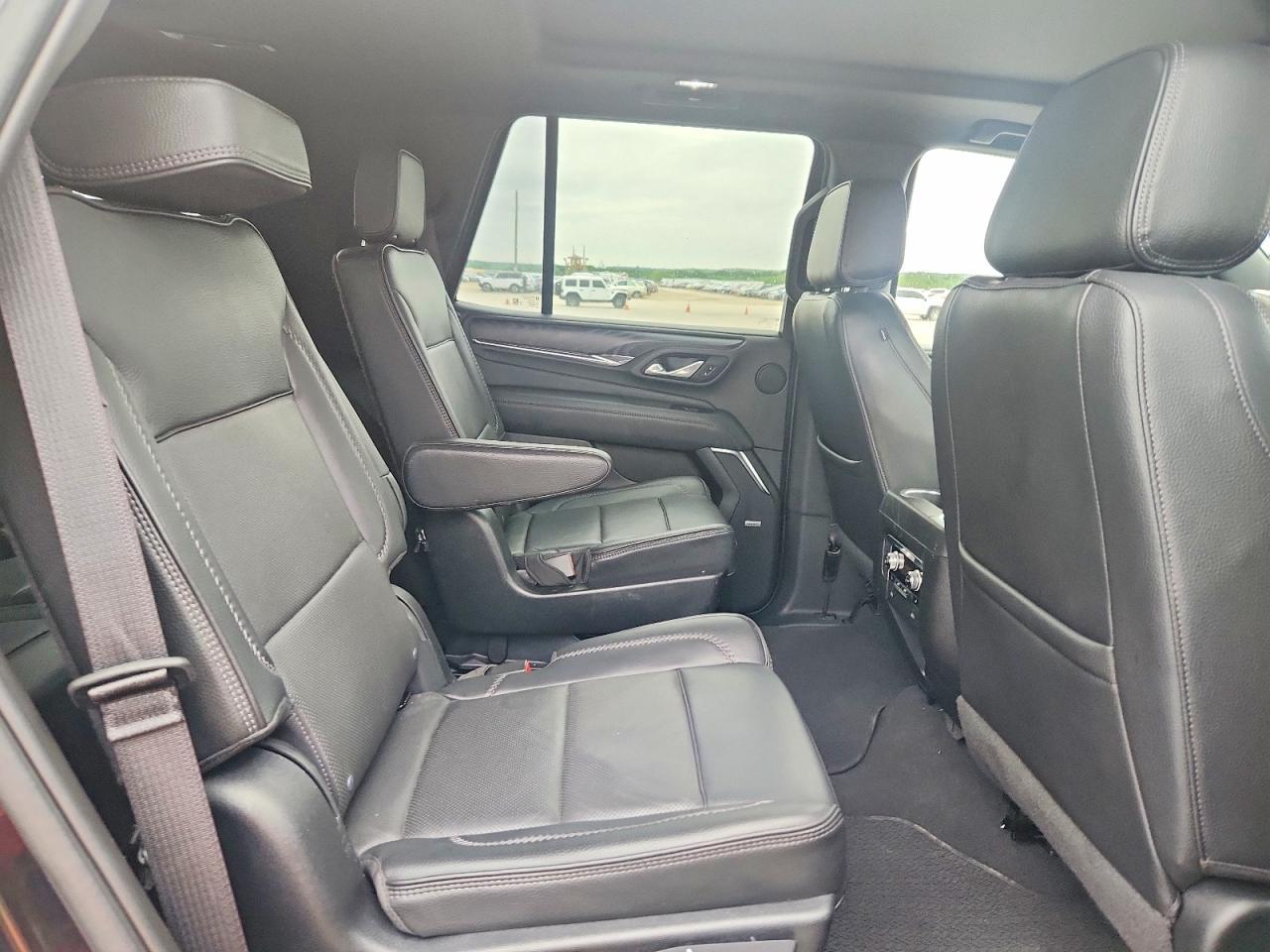 2023 GMC Yukon