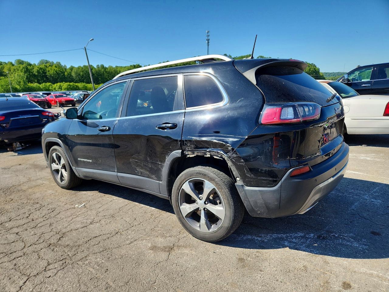 2019 JEEP CHEROKEE