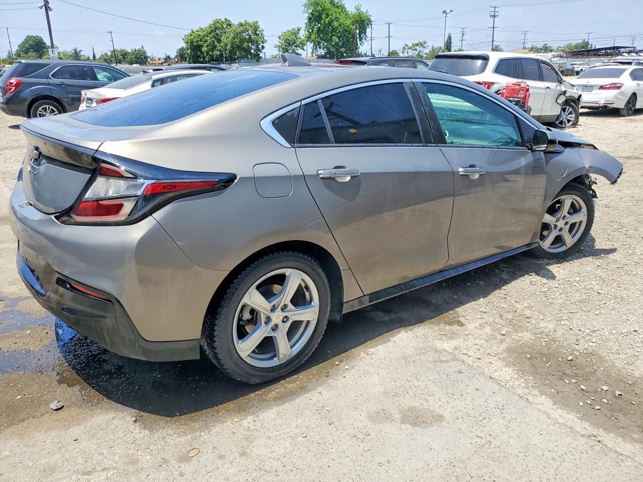 2017 CHEVROLET VOLT