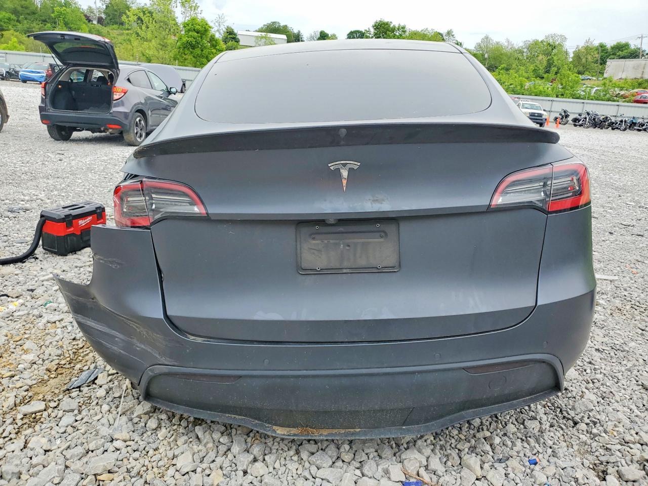 2020 TESLA MODEL Y