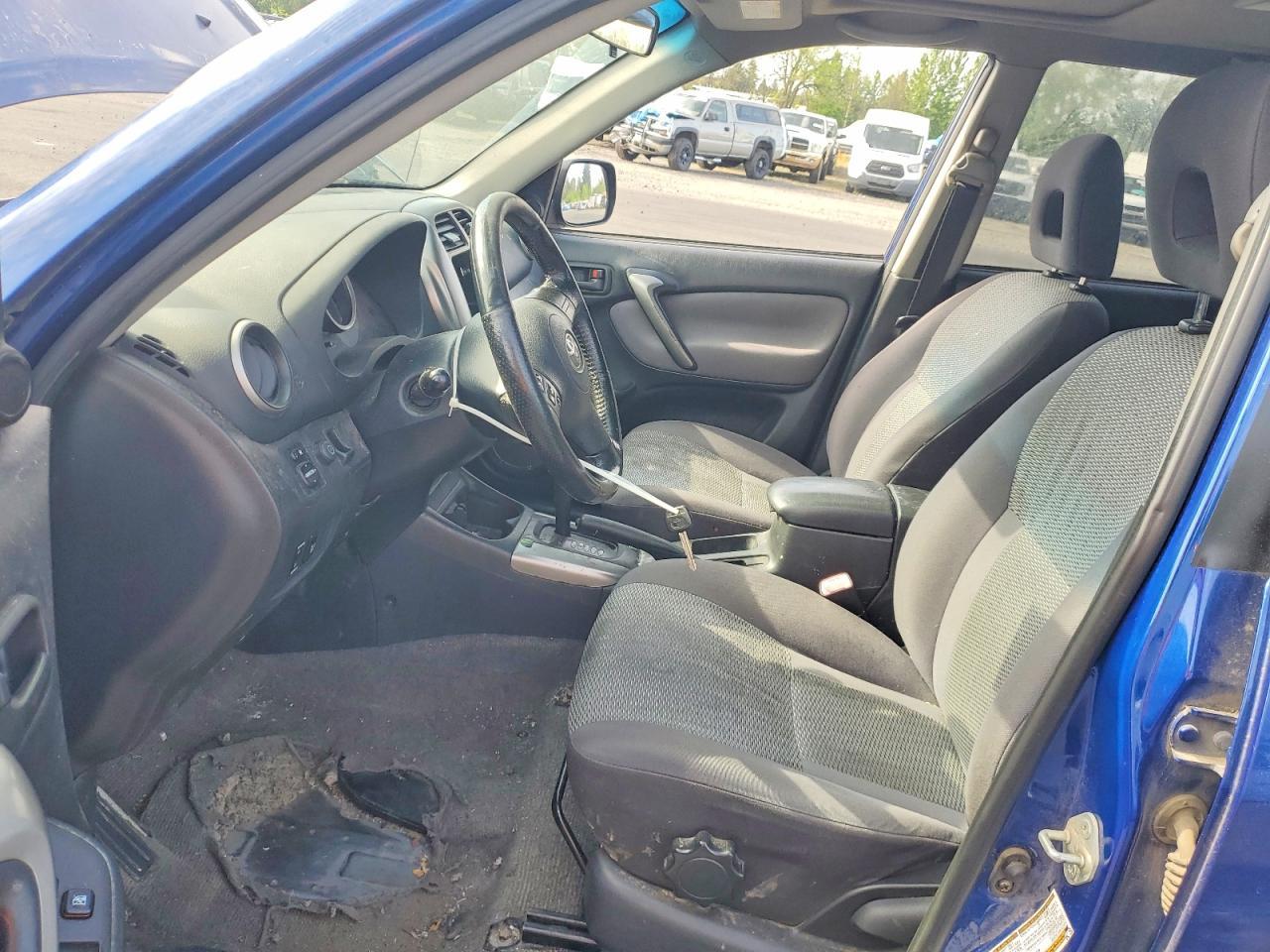 2005 TOYOTA RAV4
