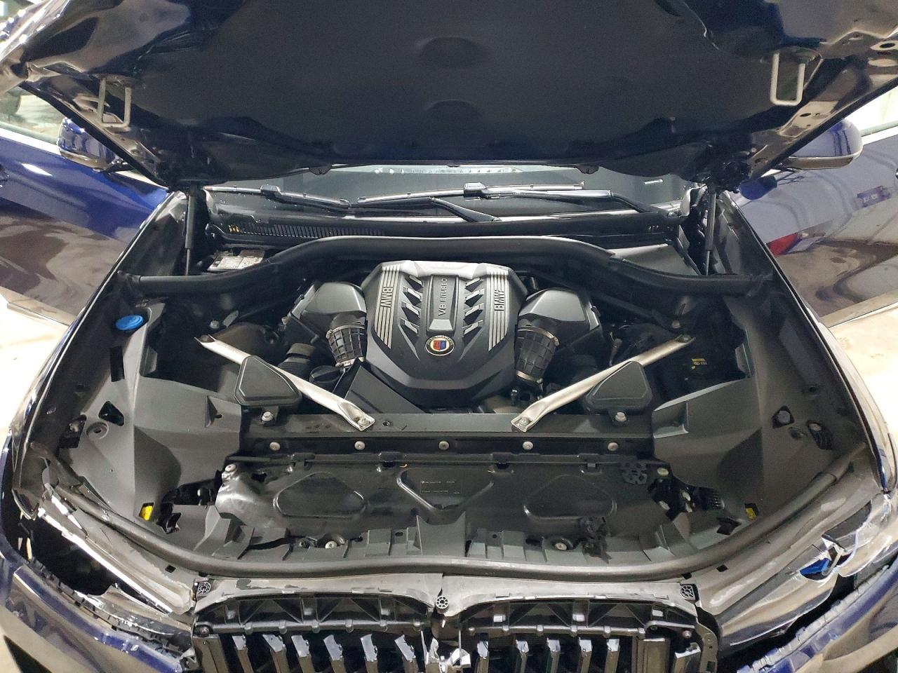 2021 BMW X7