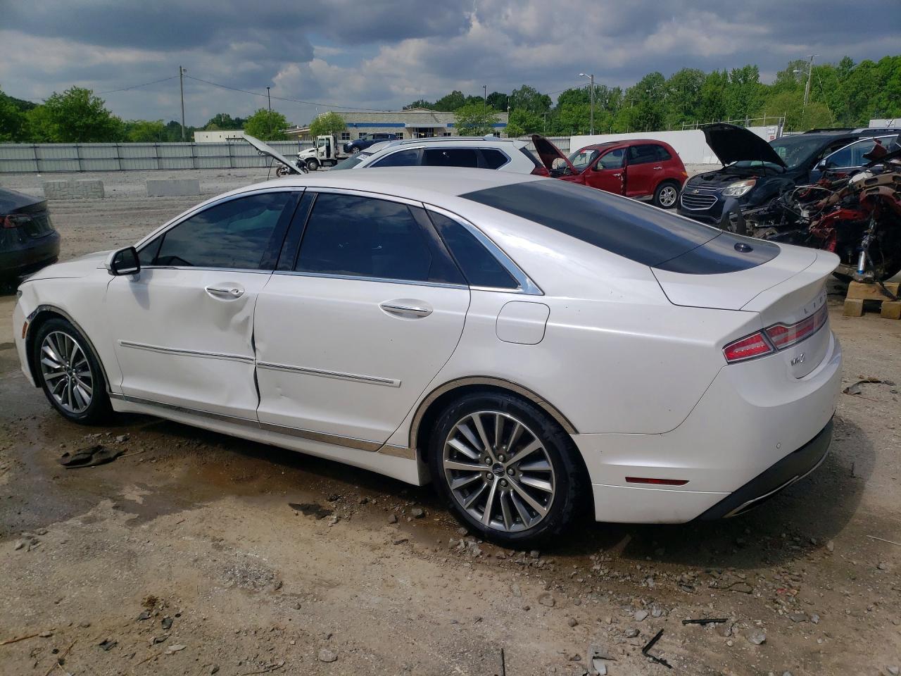 2017 LINCOLN MKZ