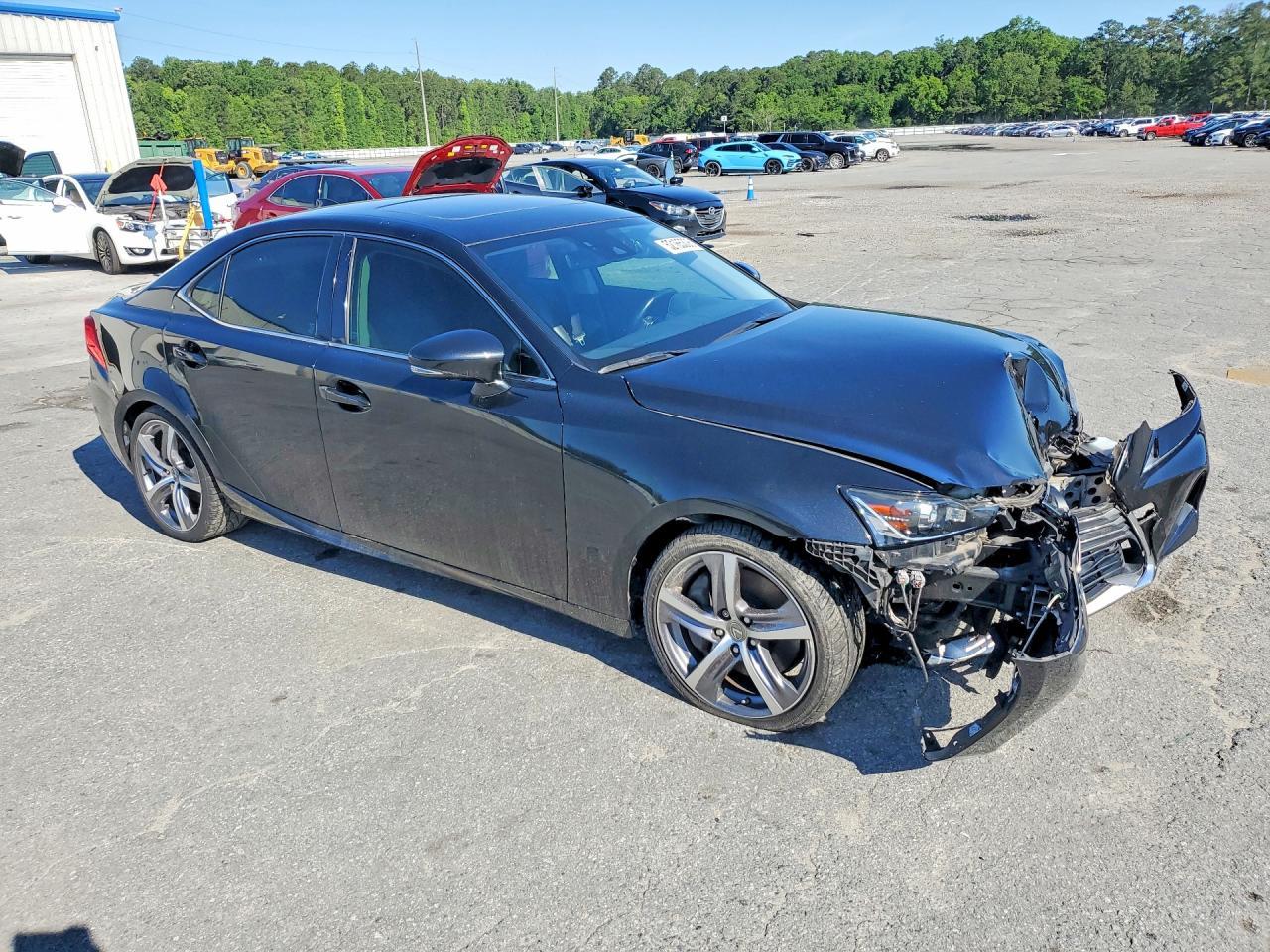 2018 LEXUS IS 300