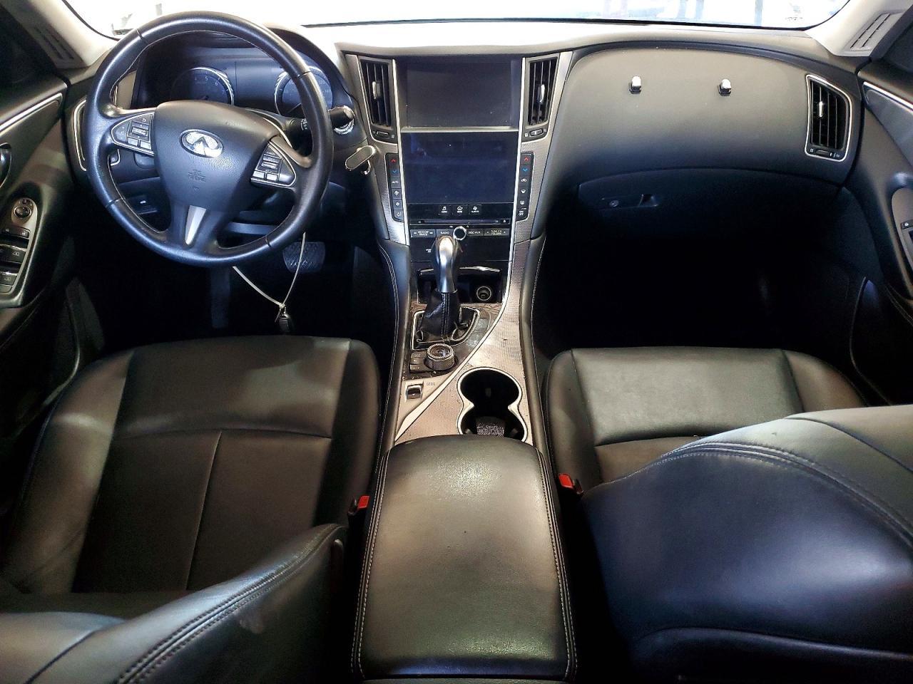 2017 INFINITI Q50