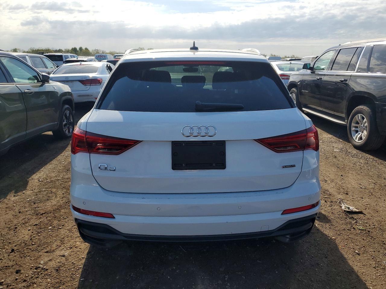 2022 AUDI Q3