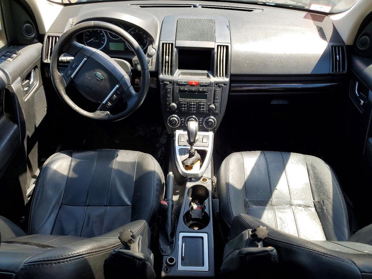 2011 LAND ROVER LR2