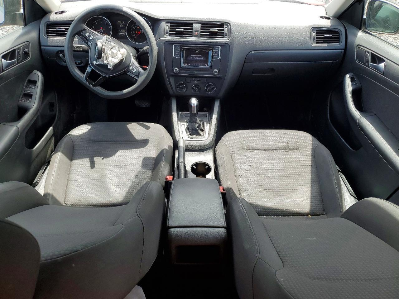 2016 VOLKSWAGEN JETTA