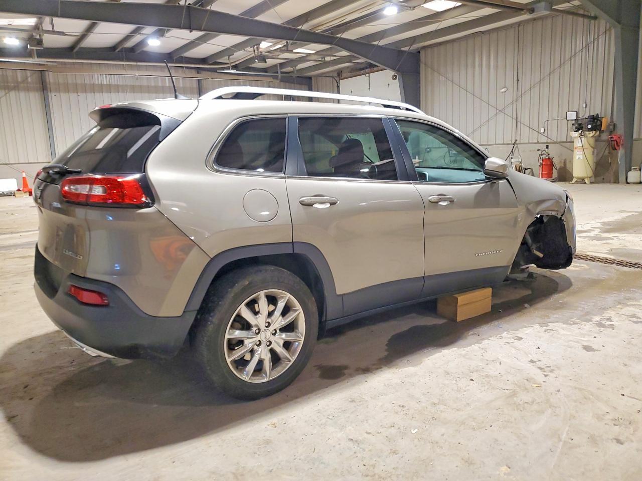 2016 JEEP CHEROKEE