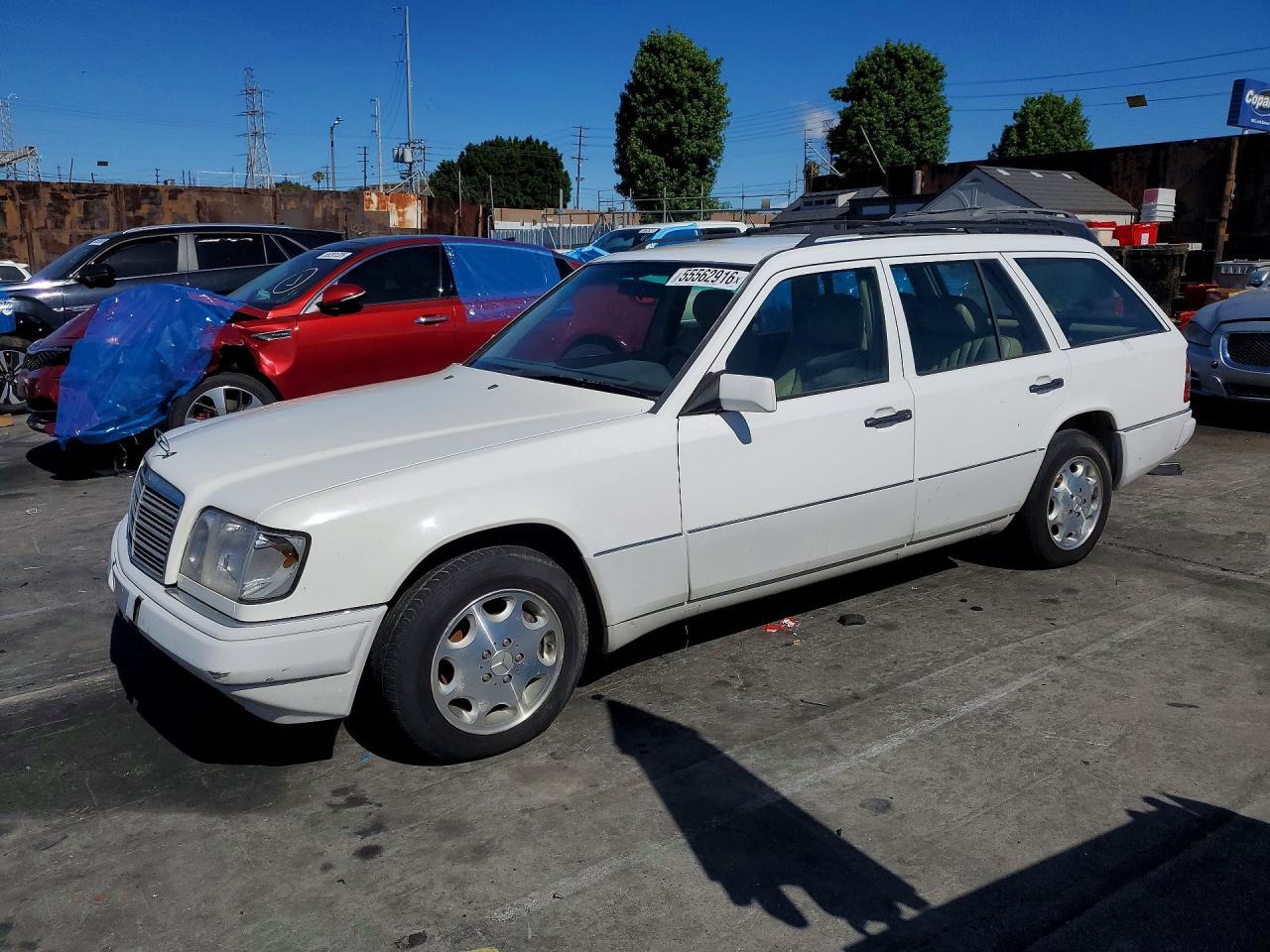 1995 MERCEDES-BENZ E-Class