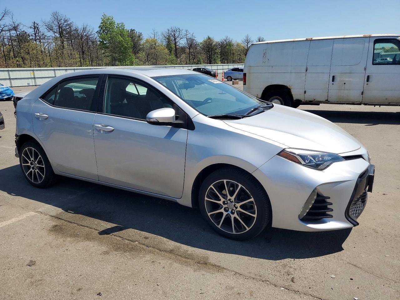 2017 TOYOTA COROLLA