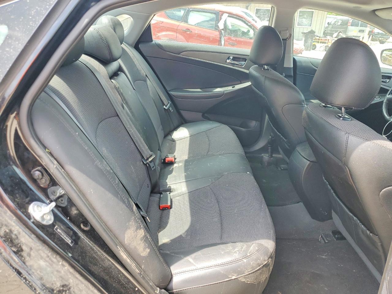 2013 HYUNDAI SONATA