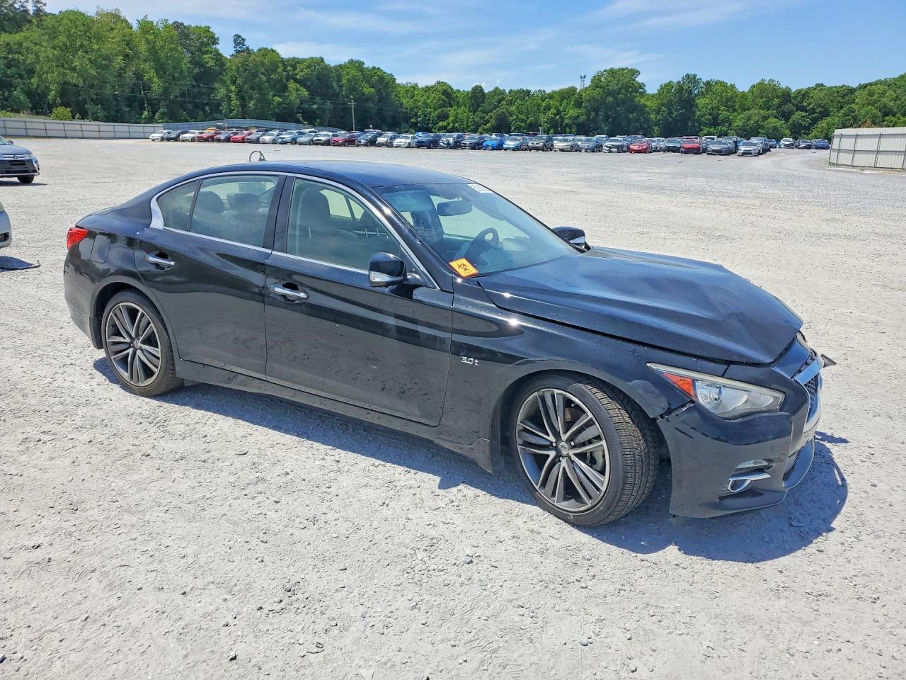2017 INFINITI Q50