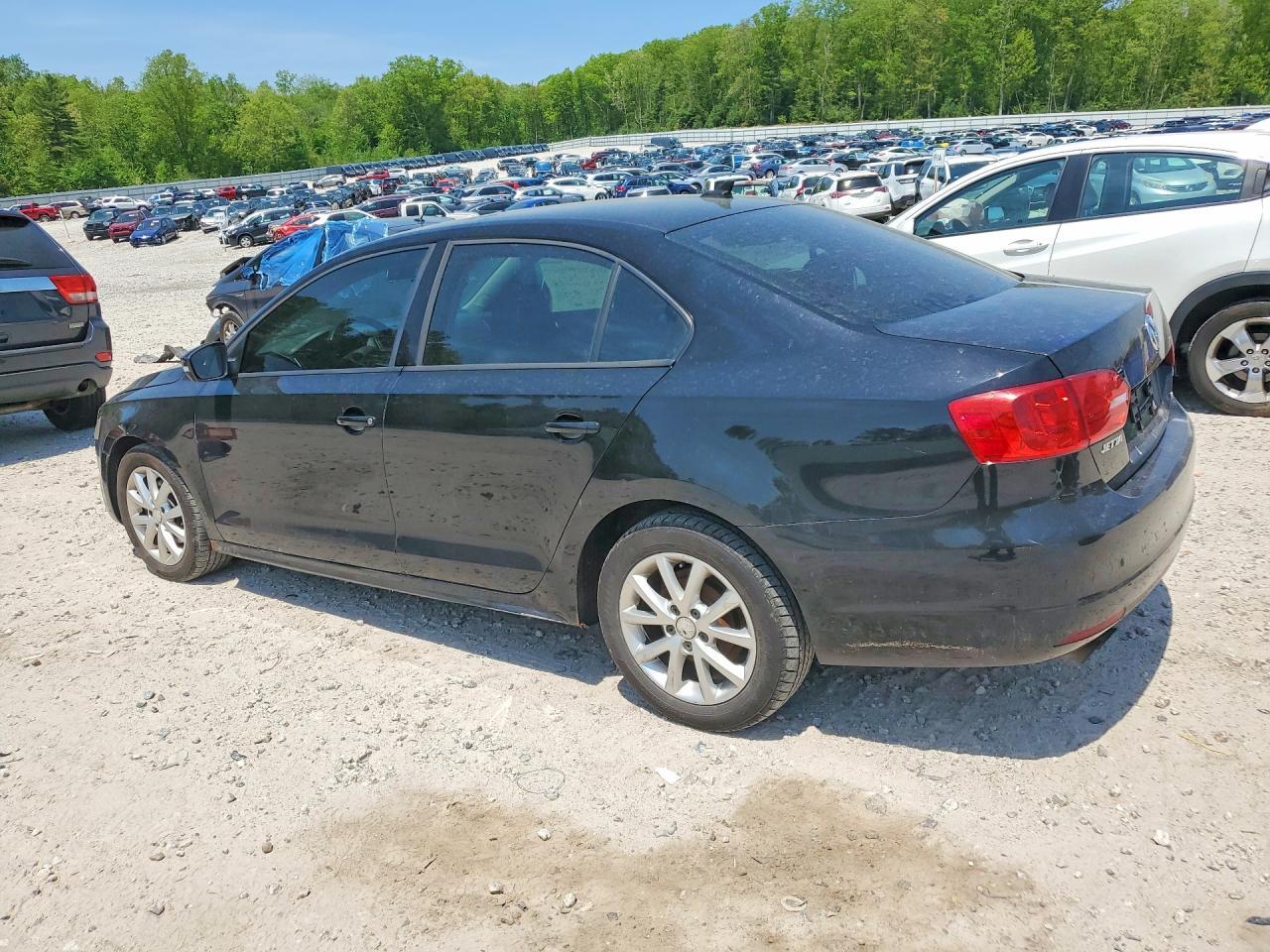 2011 VOLKSWAGEN JETTA