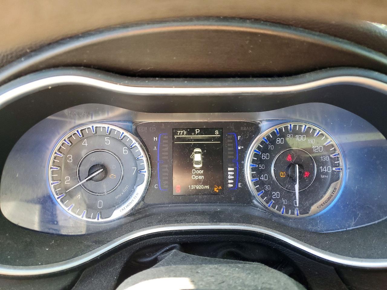 2015 CHRYSLER 200