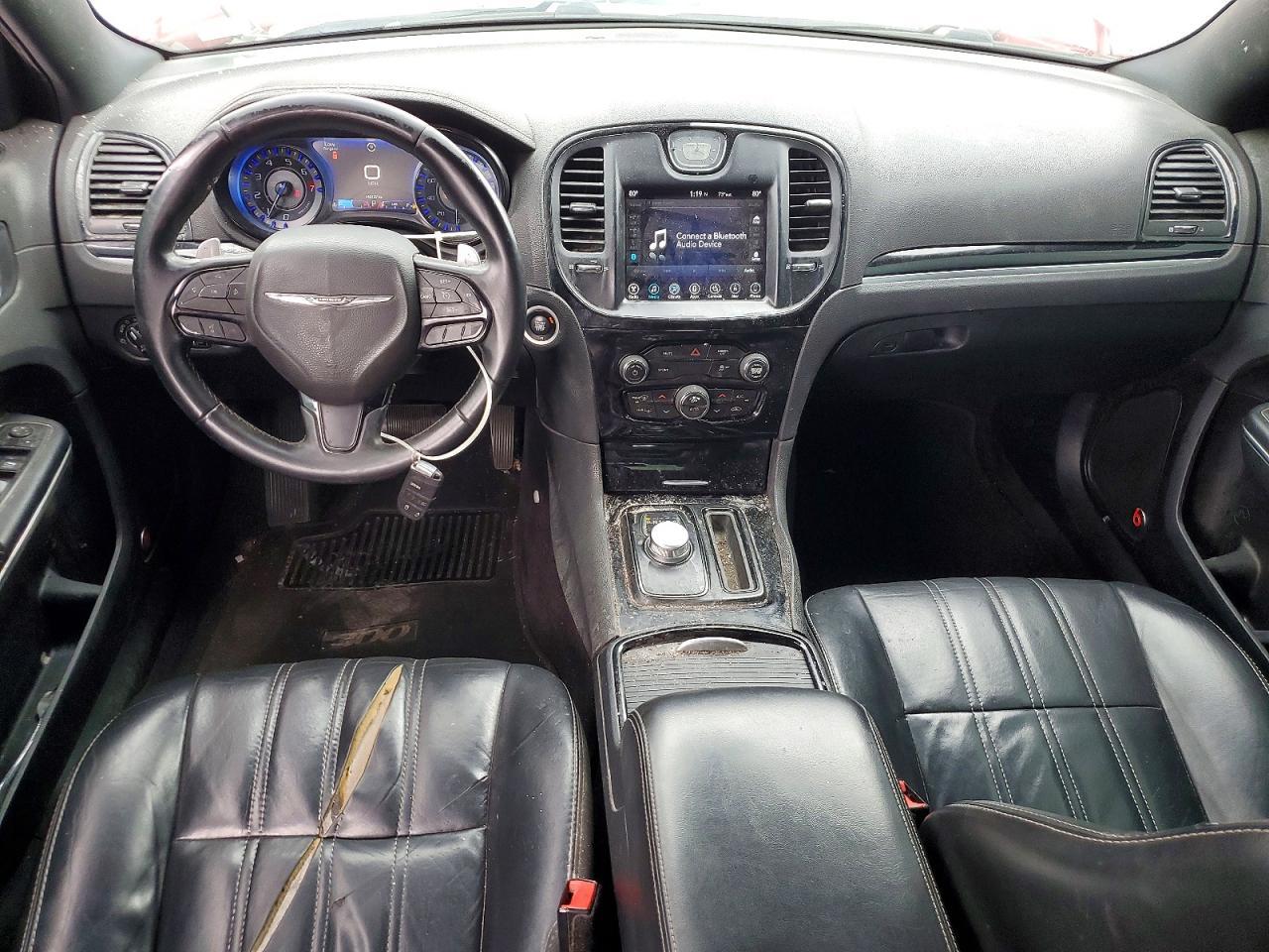 2017 CHRYSLER 300