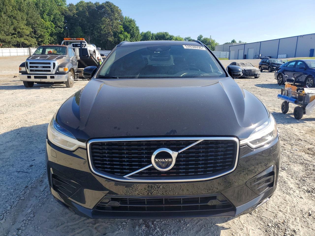 2020 VOLVO XC60