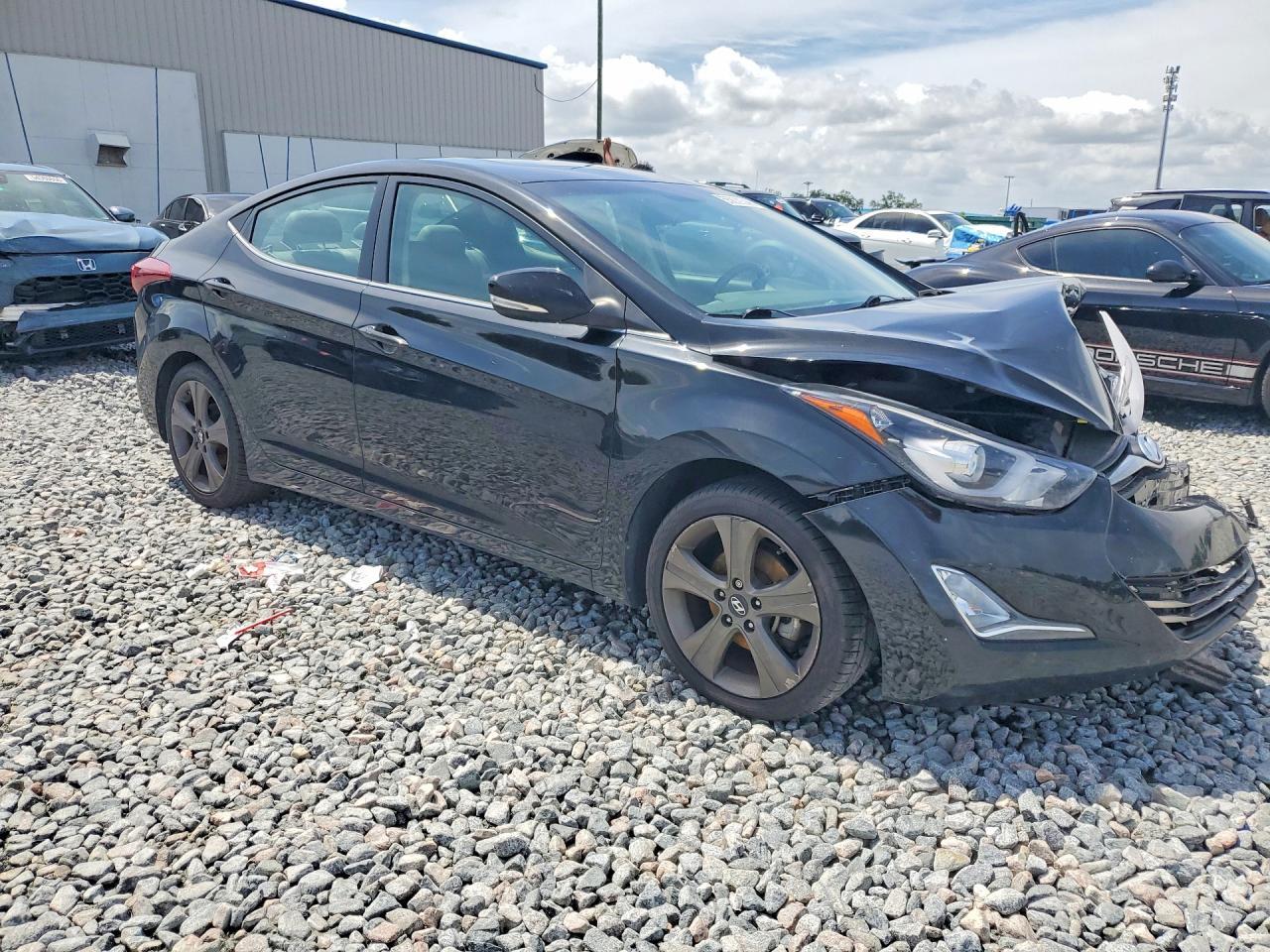 2014 HYUNDAI ELANTRA