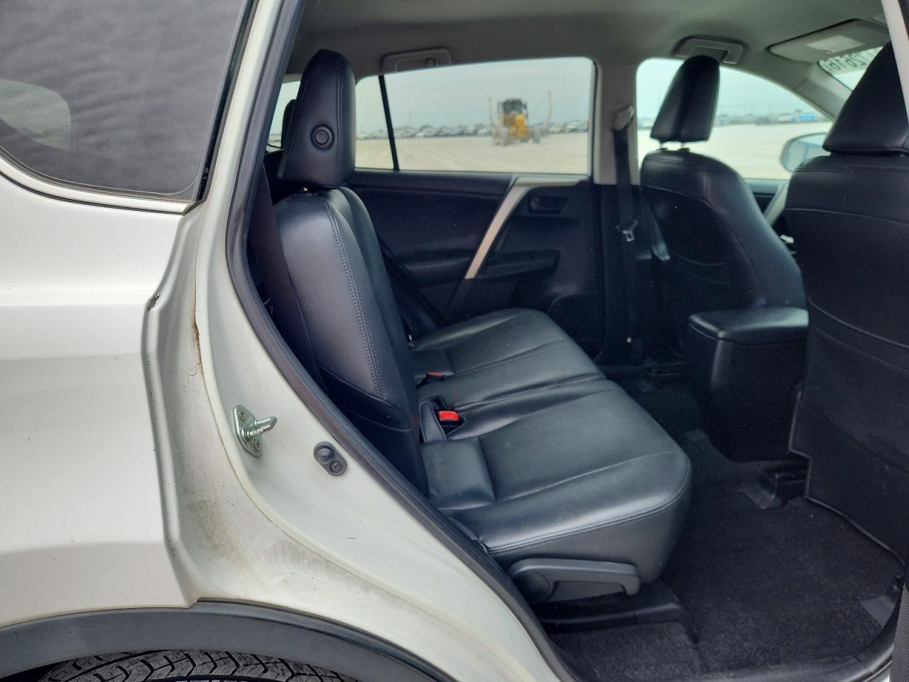 2014 TOYOTA RAV4