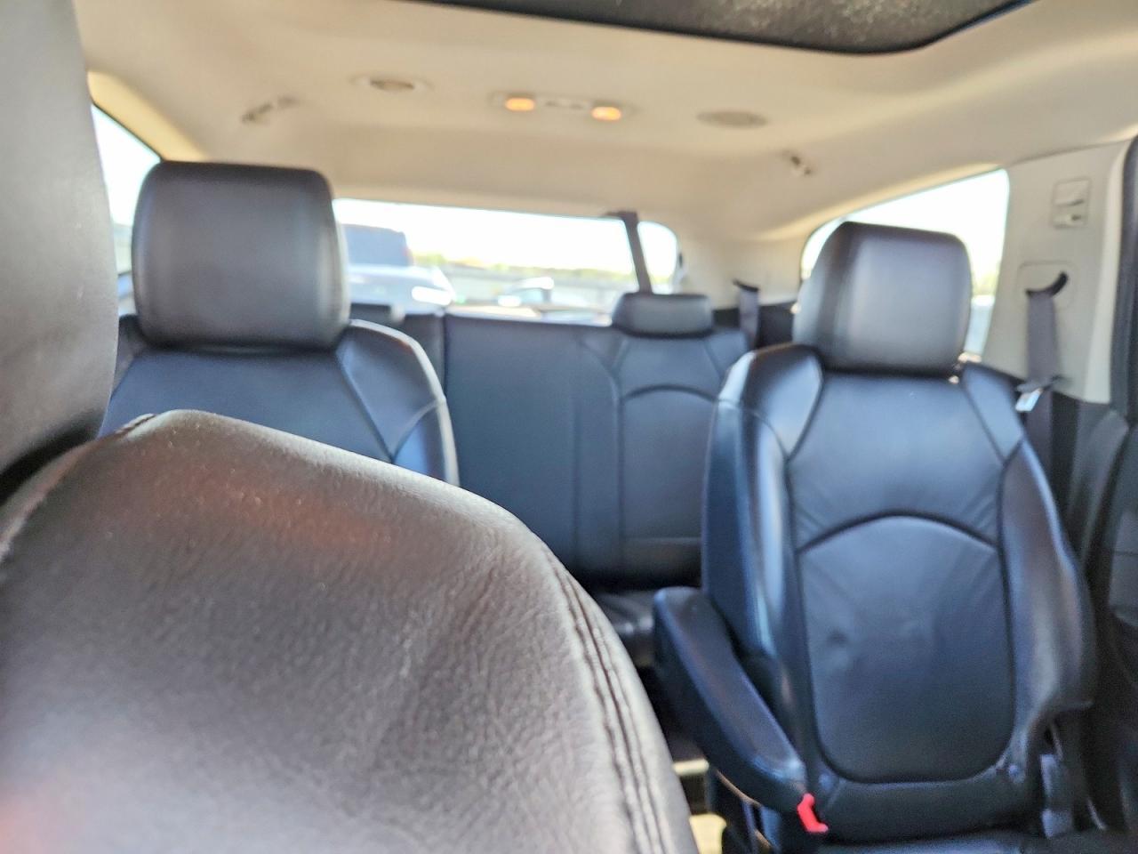 2011 CHEVROLET TRAVERSE