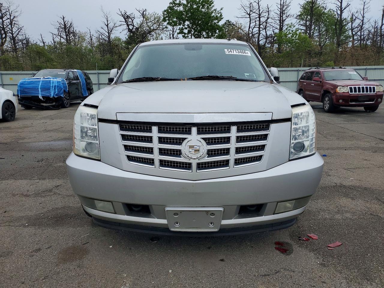 2010 CADILLAC Escalade ESV