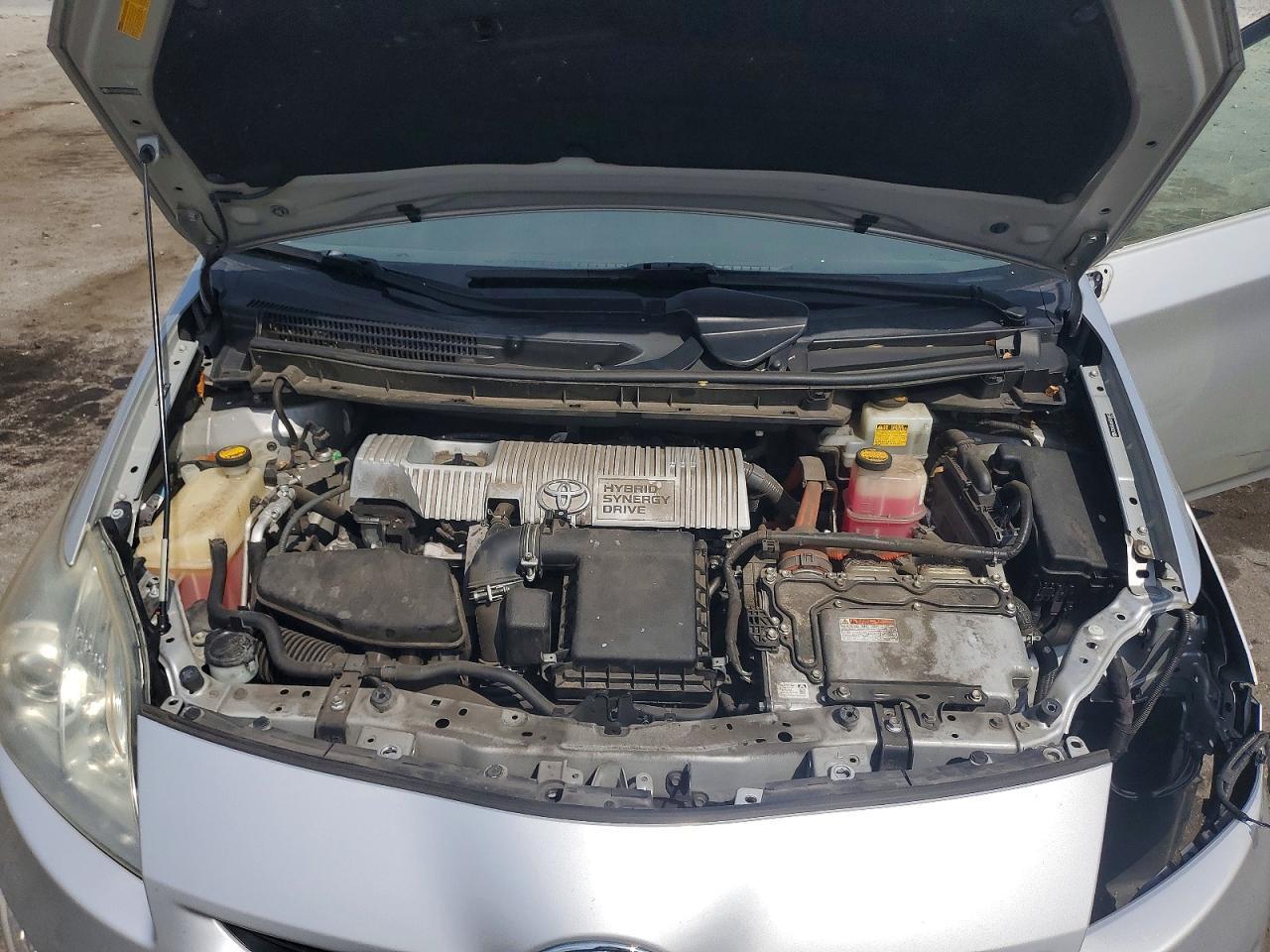 2011 TOYOTA PRIUS