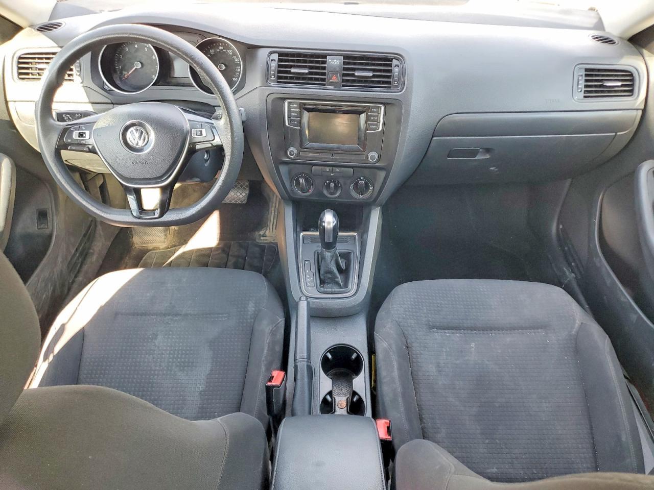 2016 VOLKSWAGEN JETTA