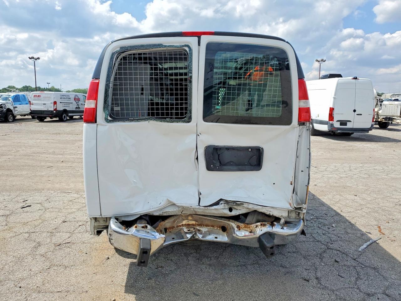 2018 CHEVROLET EXPRESS 2500