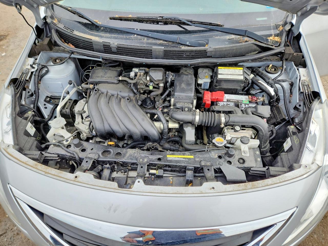 2016 NISSAN VERSA