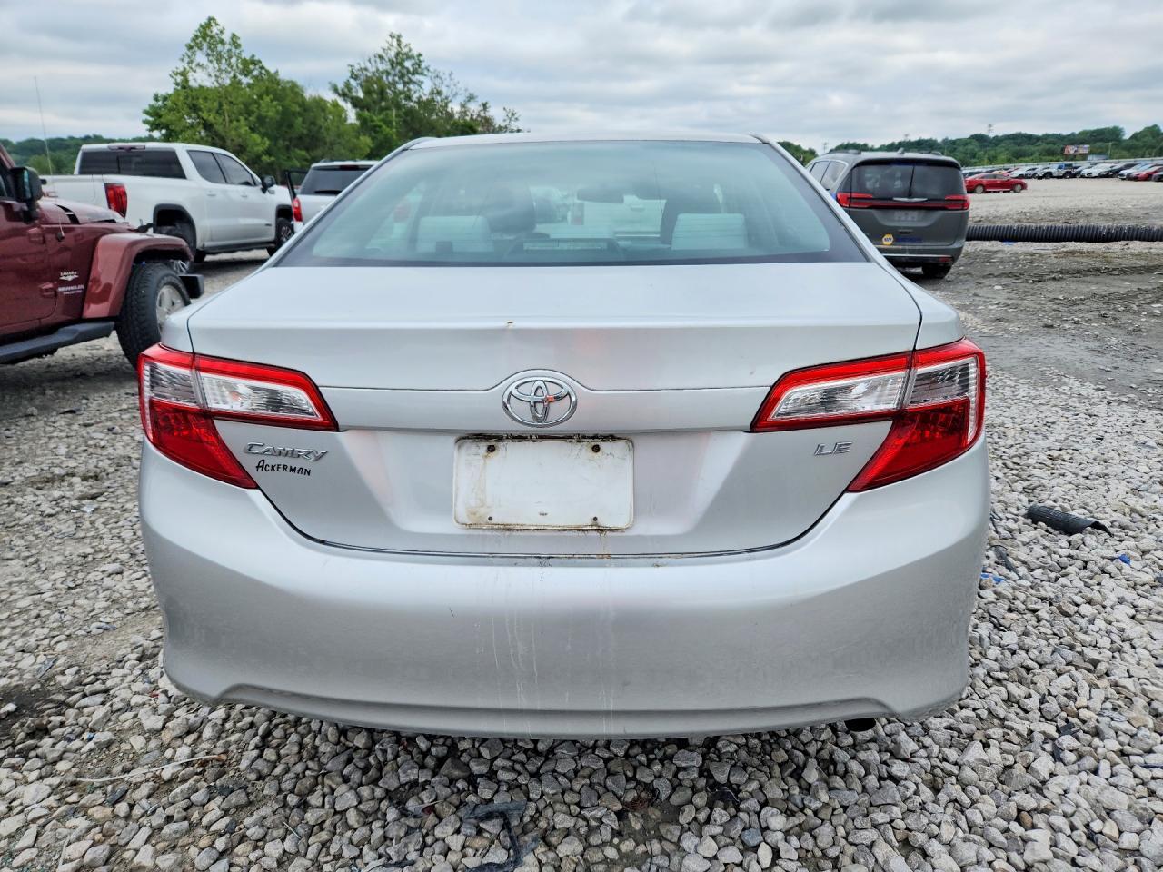 2014 TOYOTA CAMRY