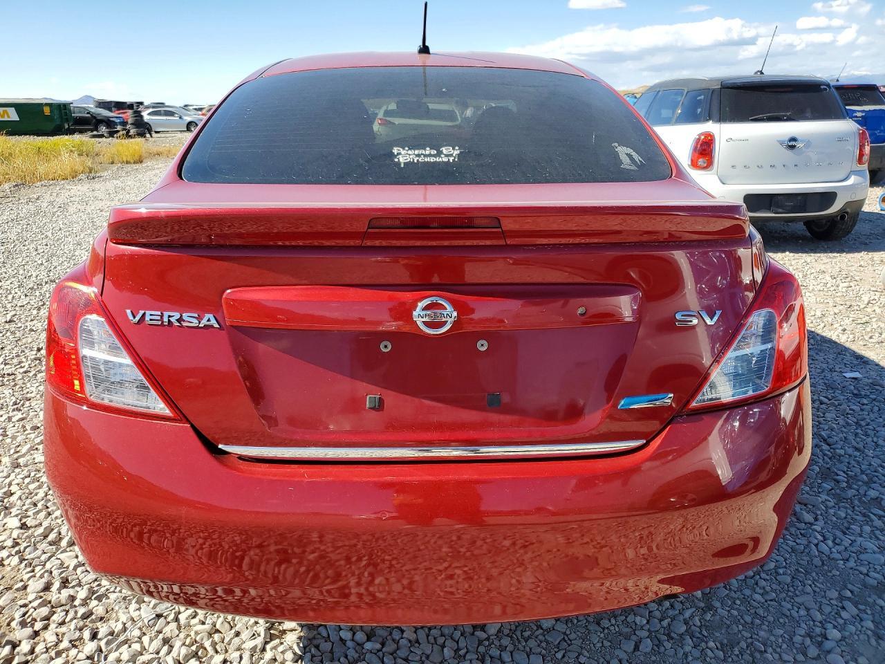 2013 NISSAN VERSA