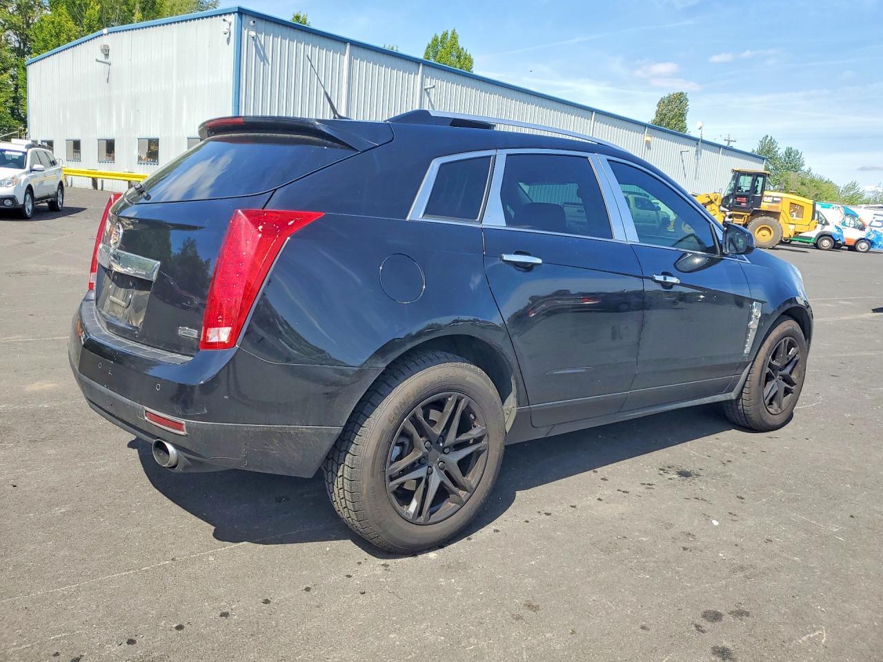 2011 CADILLAC SRX