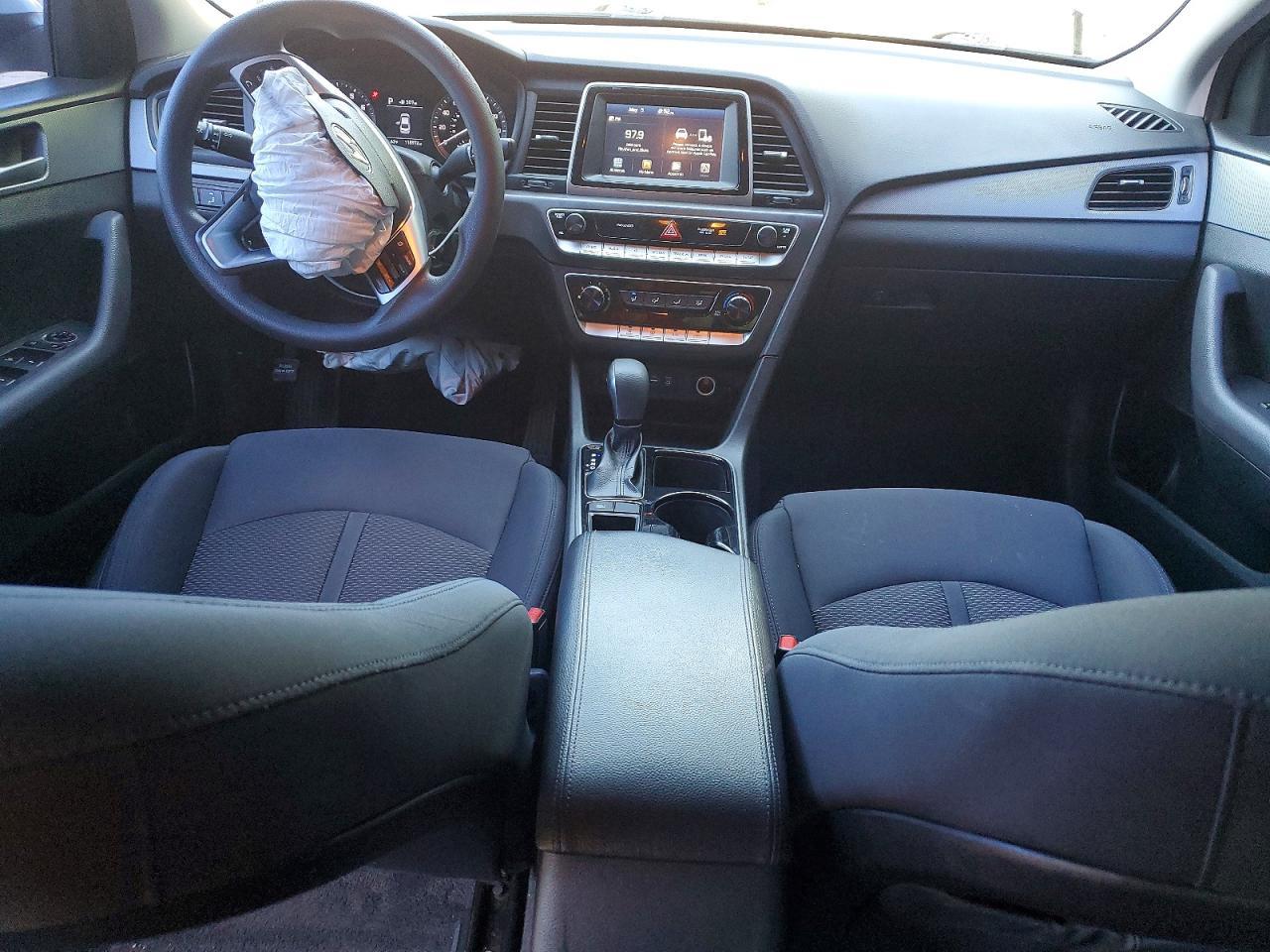 2019 HYUNDAI SONATA