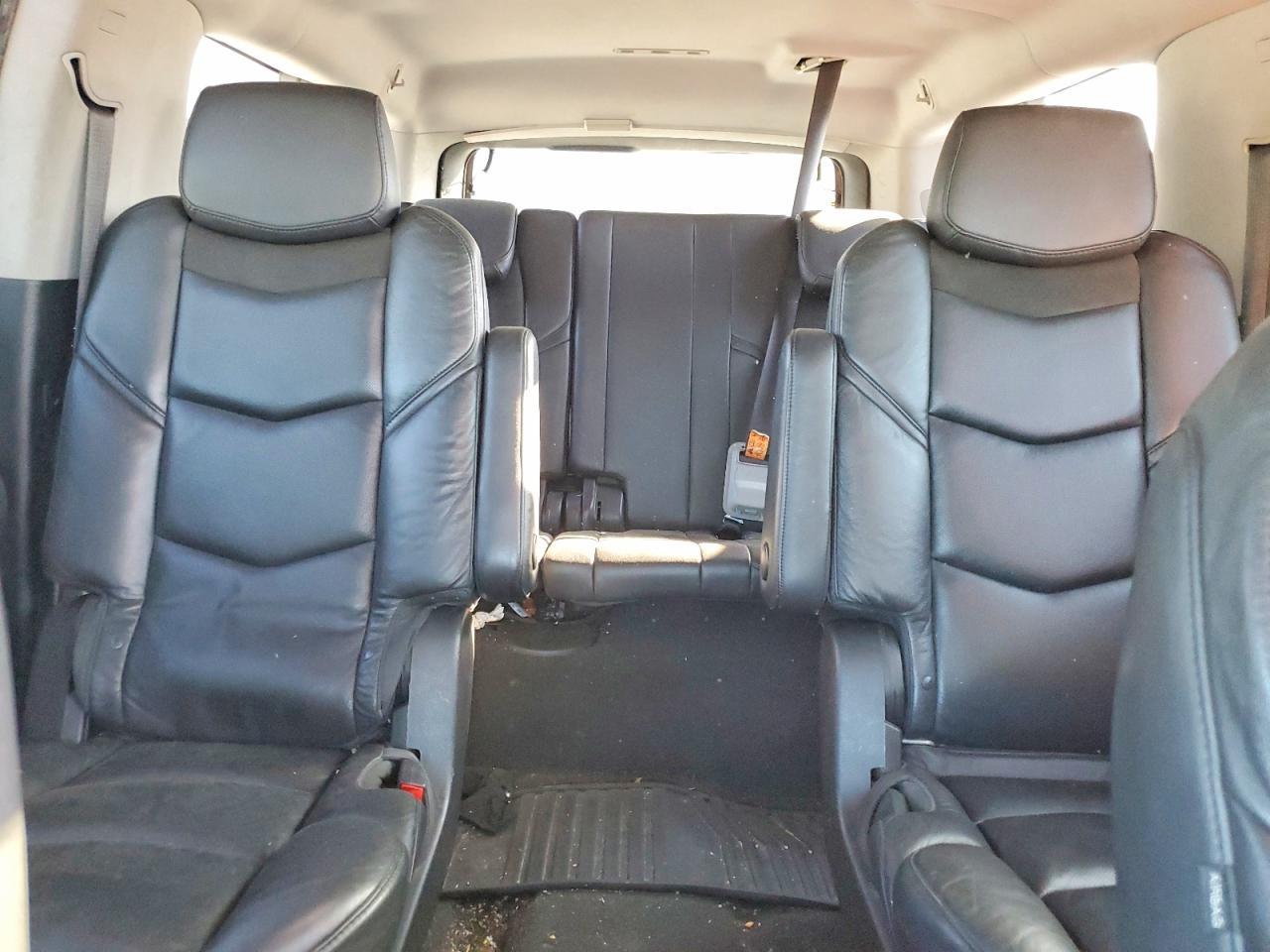 2019 CADILLAC Escalade ESV