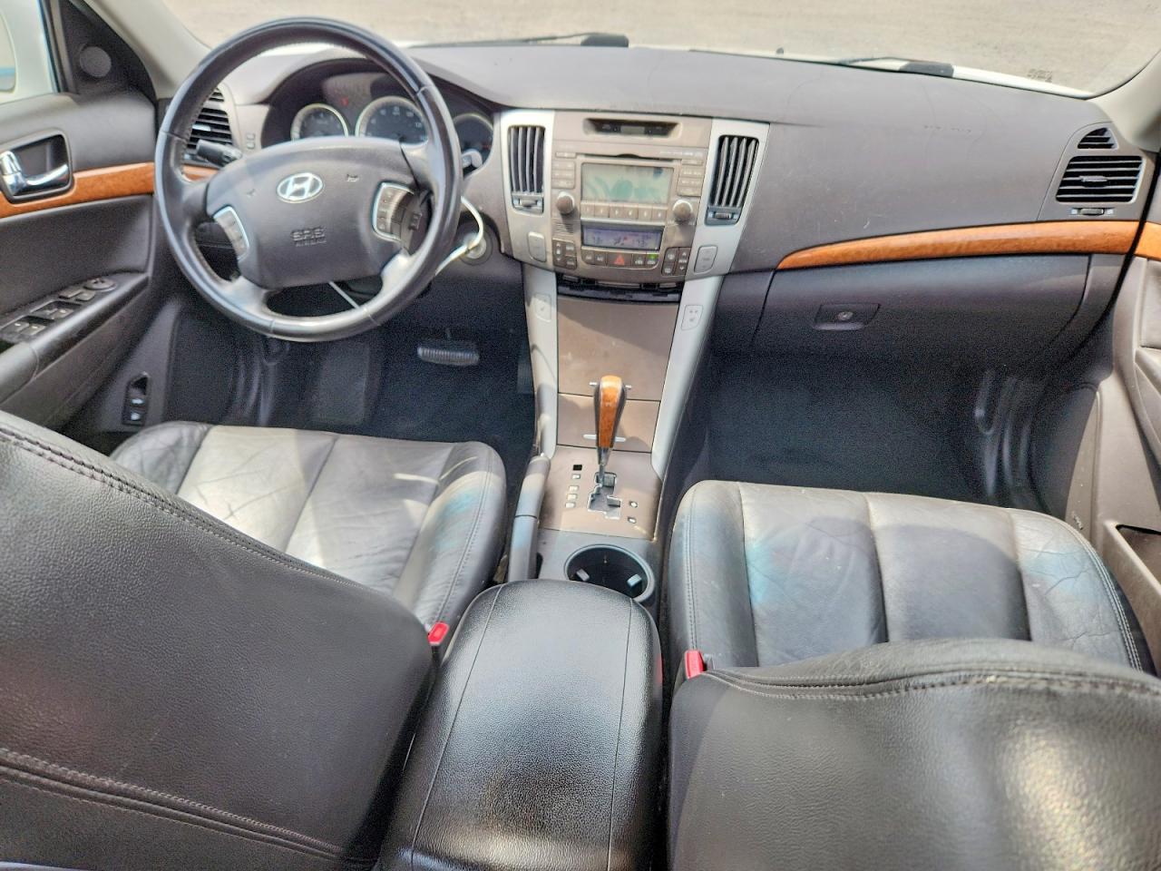 2009 HYUNDAI SONATA