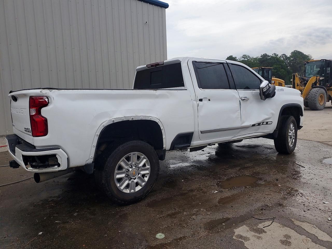 2024 CHEVROLET Silverado