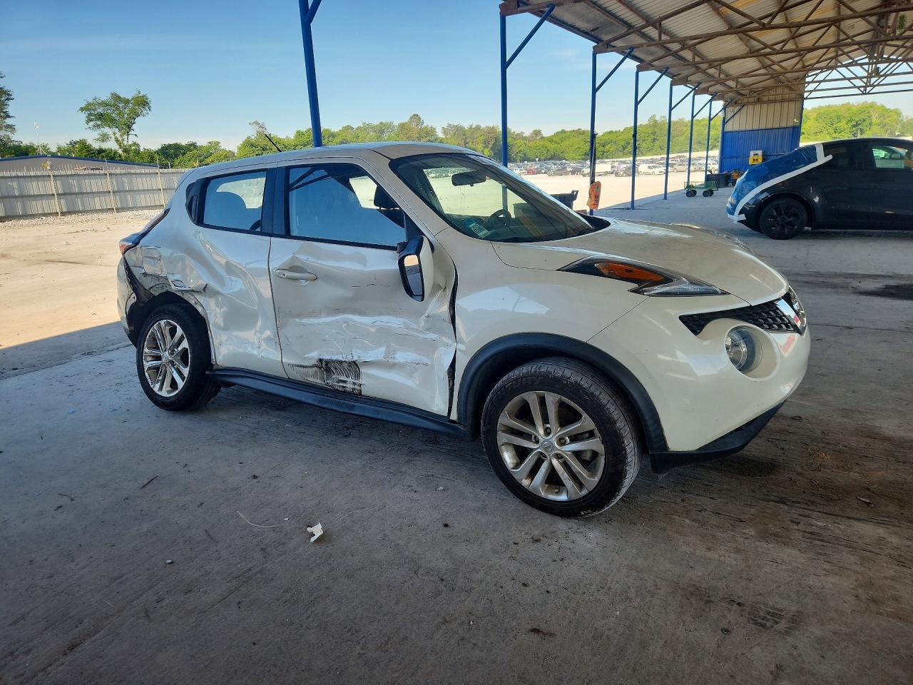 2017 NISSAN Juke