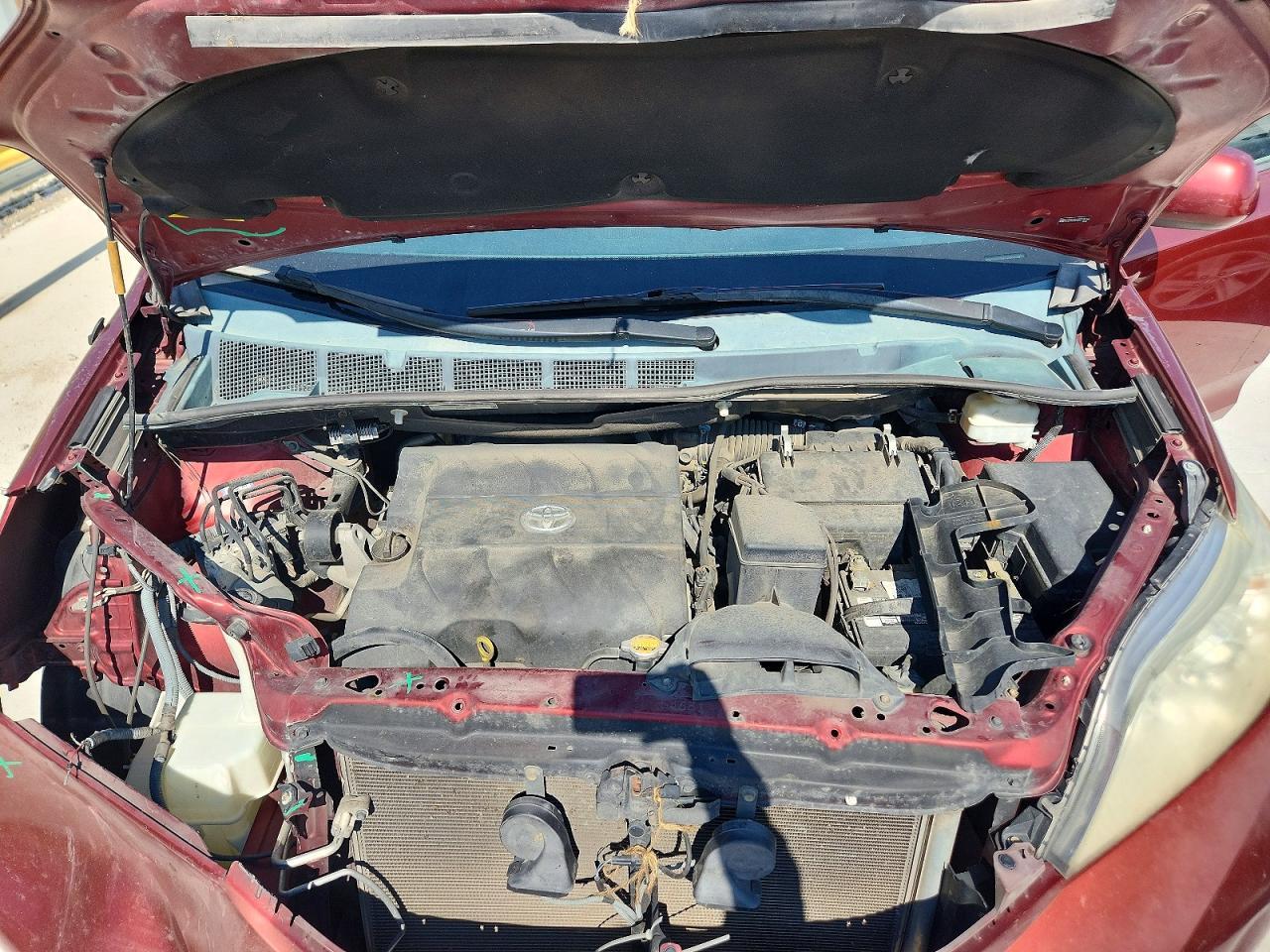 2013 TOYOTA SIENNA