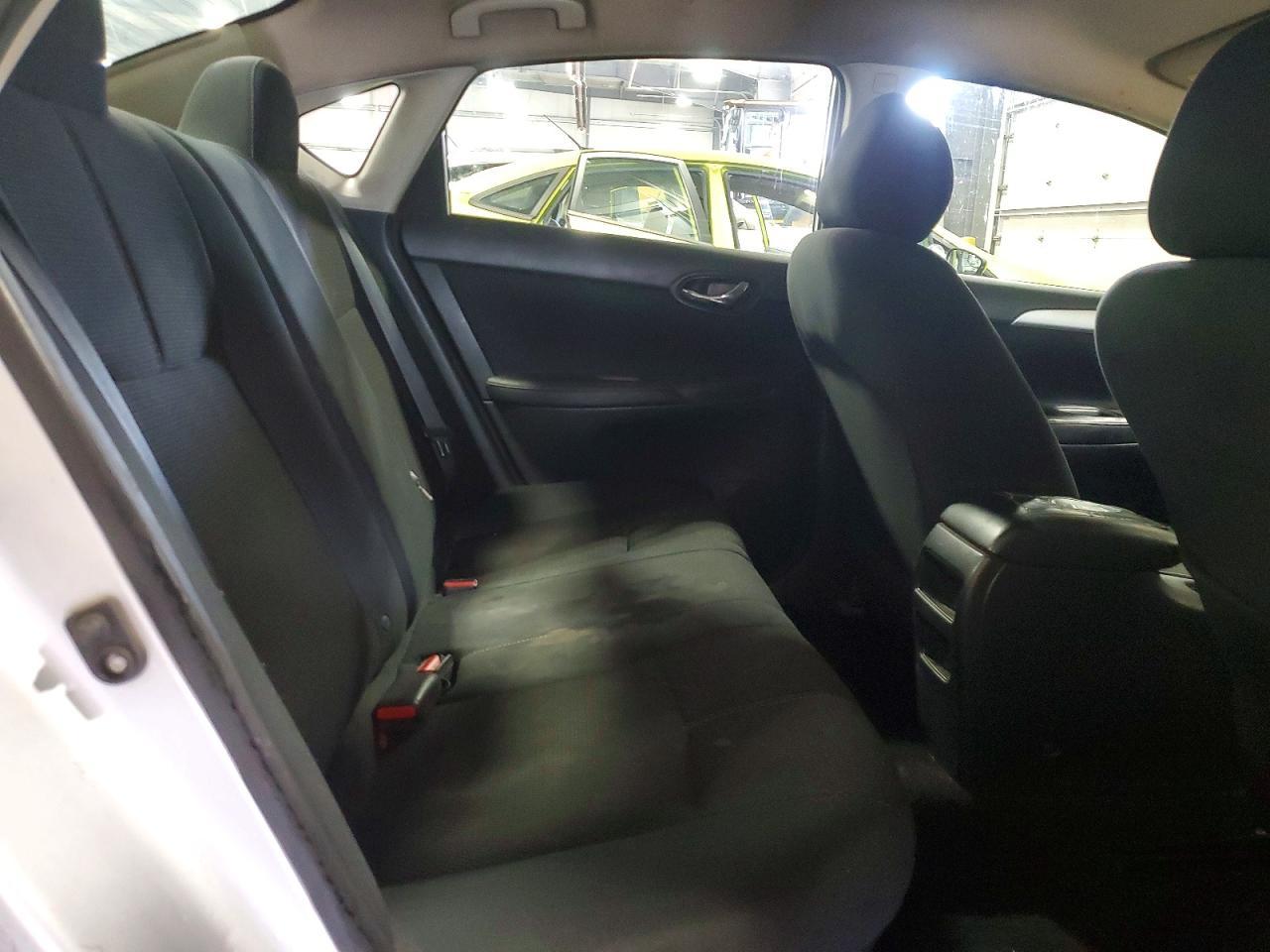 2016 NISSAN SENTRA