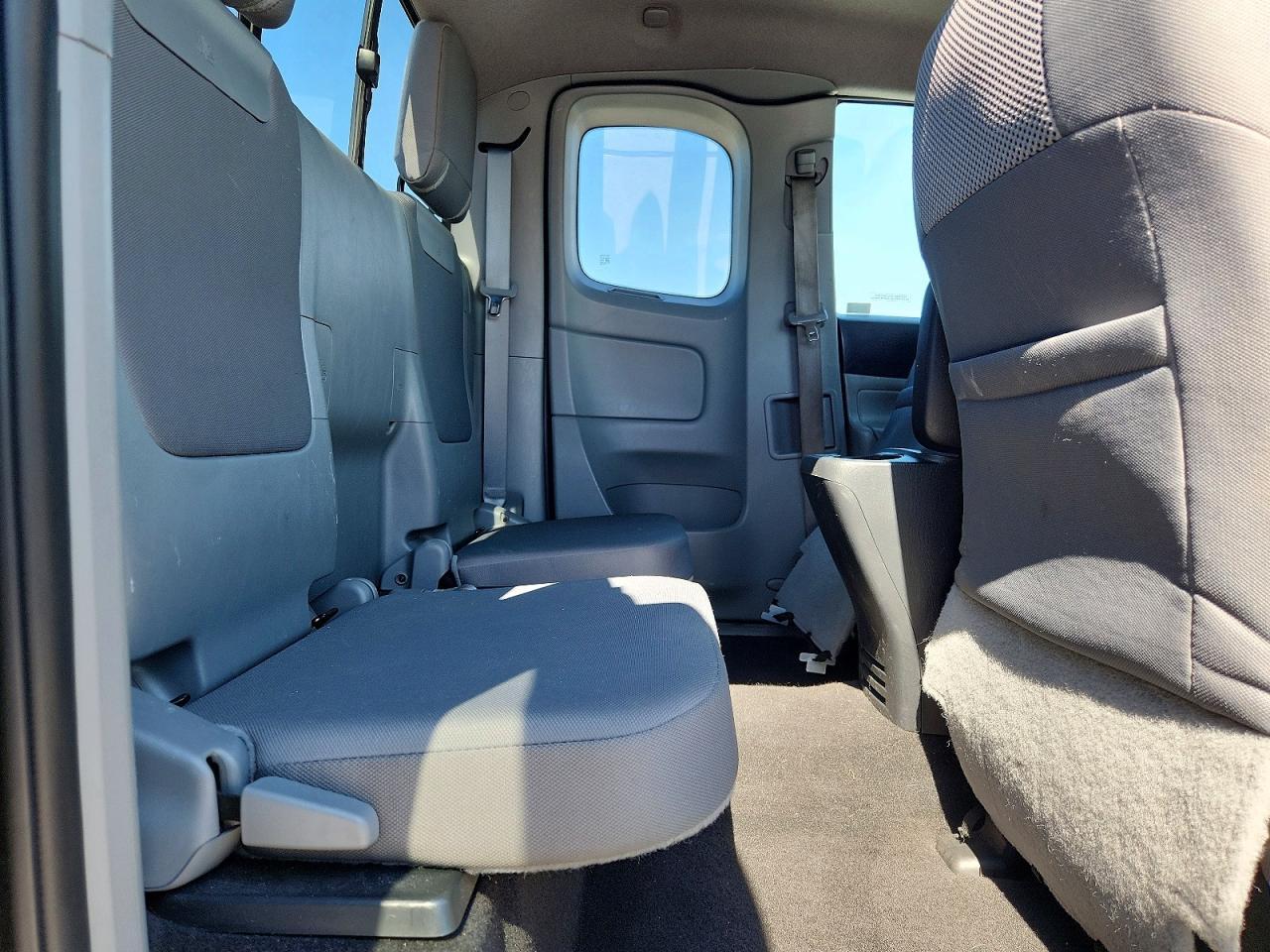 2012 TOYOTA TACOMA
