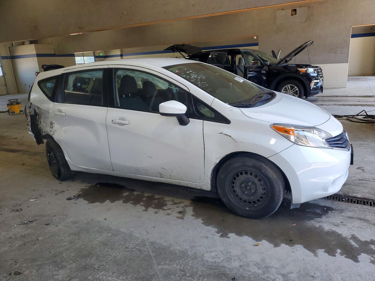 2016 NISSAN Versa Note
