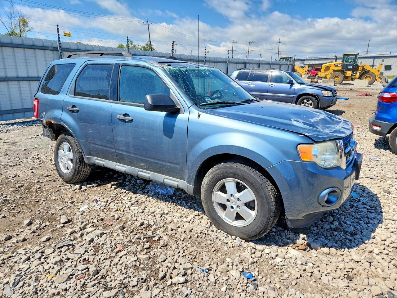 2010 FORD ESCAPE