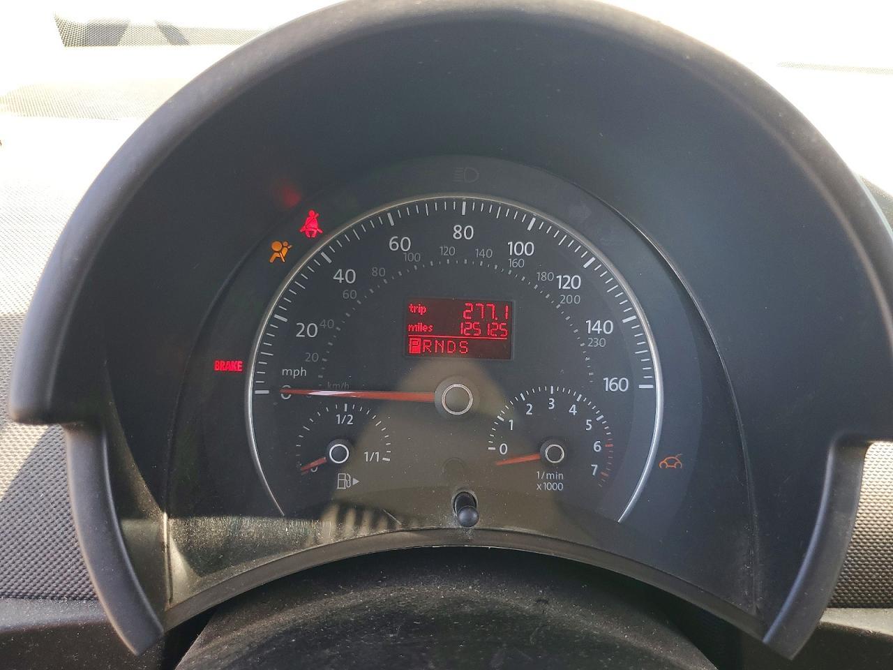 2006 VOLKSWAGEN Beetle