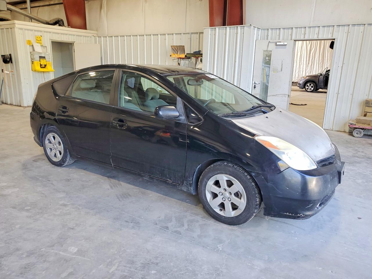 2004 TOYOTA PRIUS